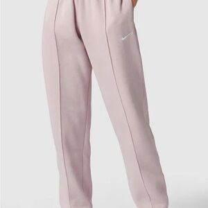 Nike Women’s Essential Fleece Sweatpants